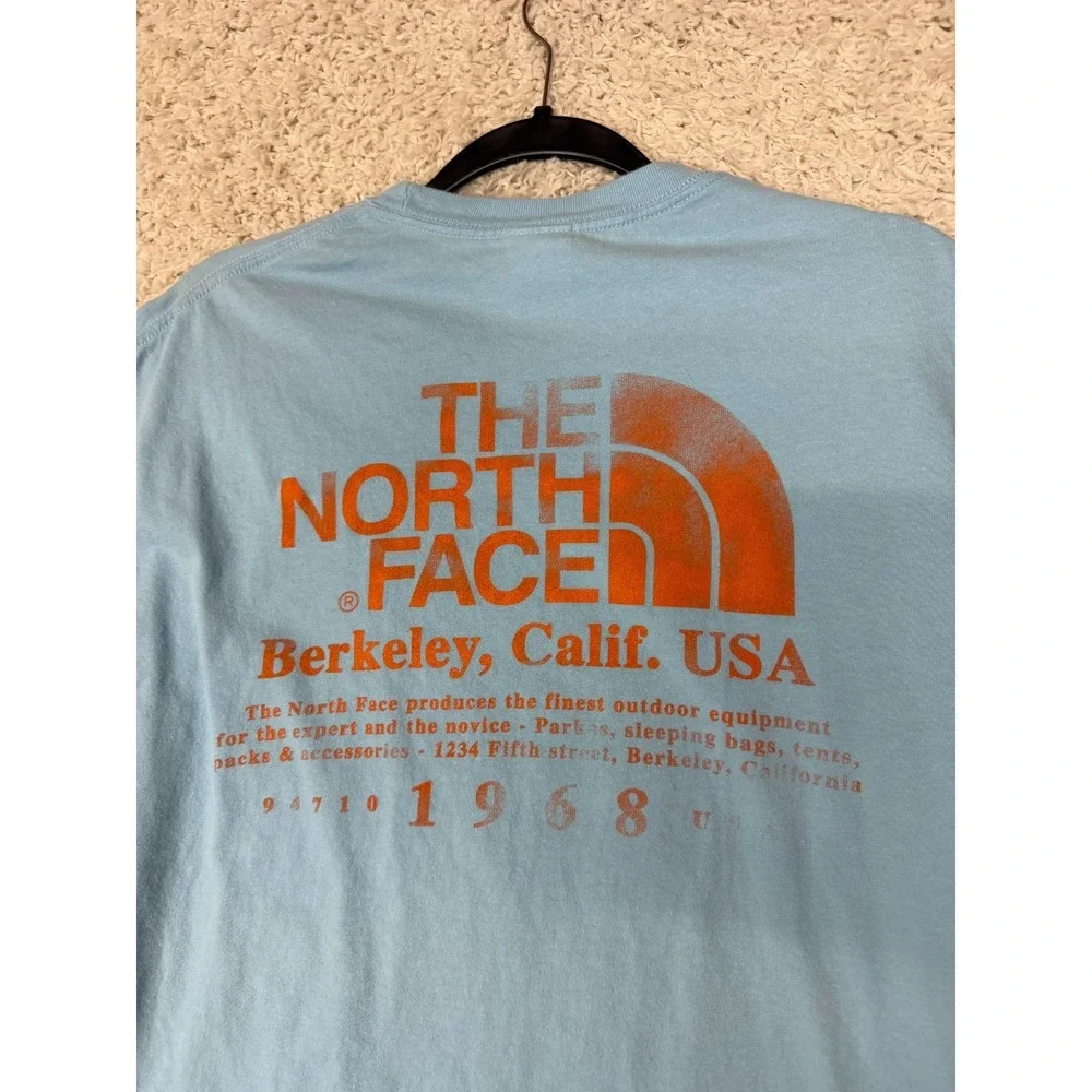 The North Face T Shirt Tee Mens Size XL Blue Outdoor Berkeley California